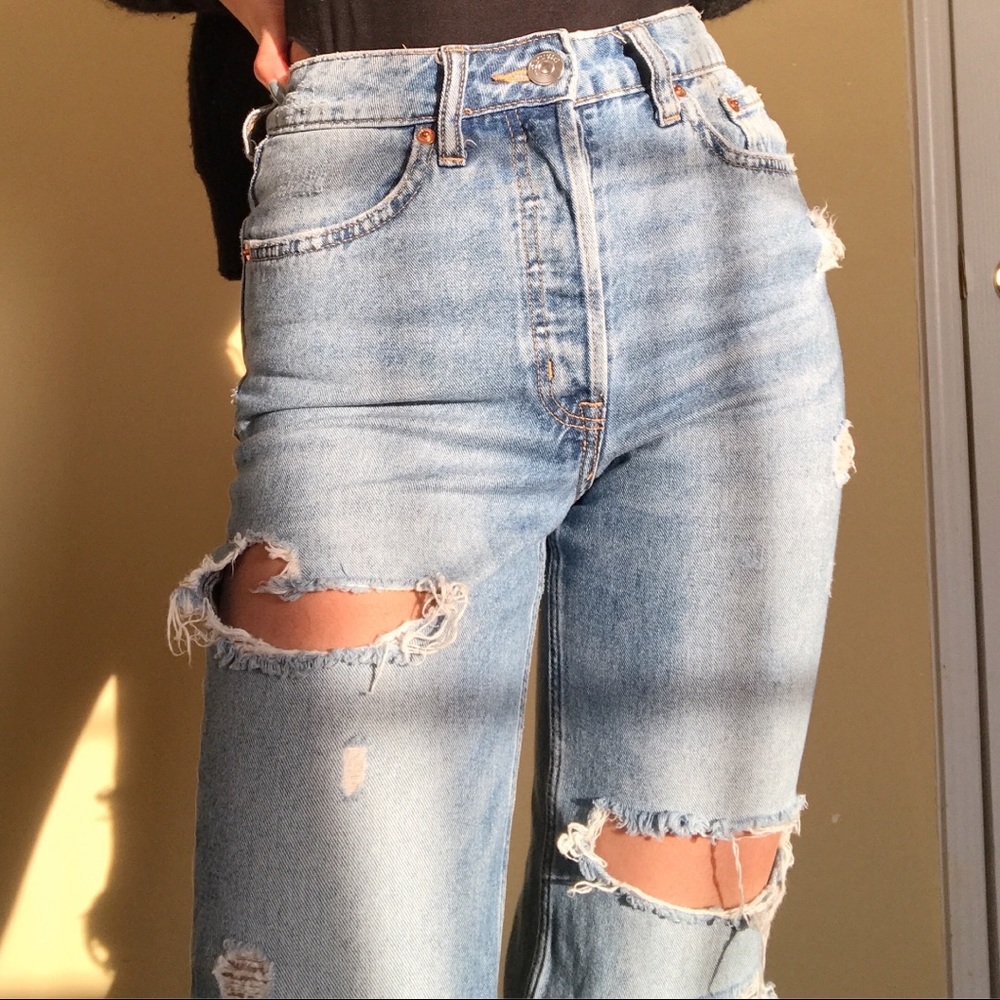 Y2K distressed denim!